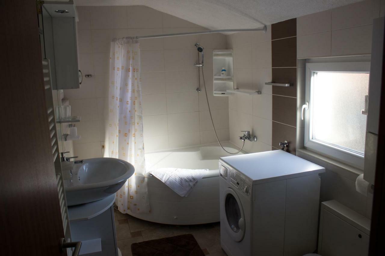 Our Way S Apartment With Airco And Own Garage Сараево Экстерьер фото